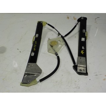 ELEVALUNAS DELANTERO DERECHO 82G837462 82G837462 