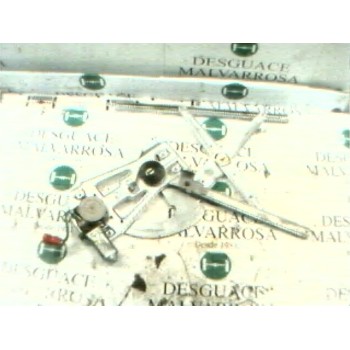 ELEVALUNAS DELANTERO DERECHO 