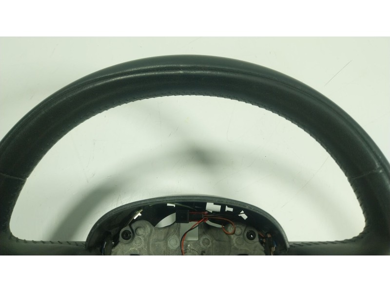 Recambio de volante para fiat 500l (351_, 352_) 1.3 d multijet (199lxy1a, 199lxy11) referencia OEM IAM   