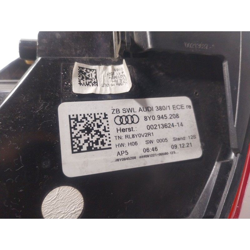 Recambio de piloto trasero derecho para audi a3 sportback (8ya, 8yf) 35 tfsi referencia OEM IAM  8Y0945208 