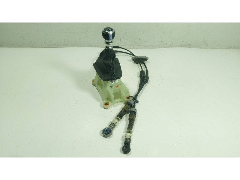 Recambio de palanca cambio para hyundai i20 iii (bc3, bi3) 1.6 t-gdi referencia OEM IAM  43700OCO100YPN 