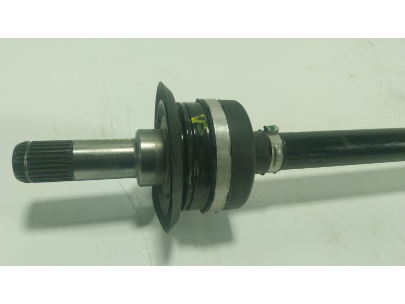 Recambio de transmision trasera derecha para bmw 5 (g30, f90) 530 i xdrive referencia OEM IAM 33208664048 866404806 