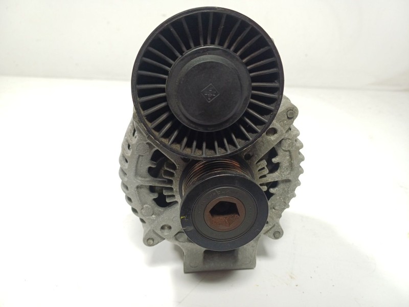 Recambio de alternador para bmw serie 3 berlina (e90) 320i referencia OEM IAM  7550468 