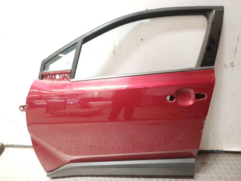 Recambio de puerta delantera izquierda para toyota c-hr hybrid active referencia OEM IAM   