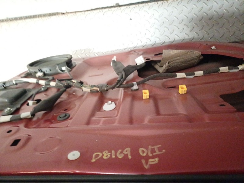 Recambio de puerta delantera izquierda para toyota c-hr hybrid active referencia OEM IAM   