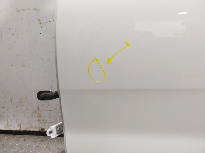 Recambio de puerta trasera izquierda para kia stonic (yb) 1.0 t-gdi referencia OEM IAM   