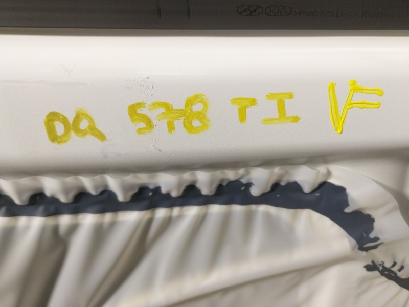 Recambio de puerta trasera izquierda para kia stonic (yb) 1.0 t-gdi referencia OEM IAM   