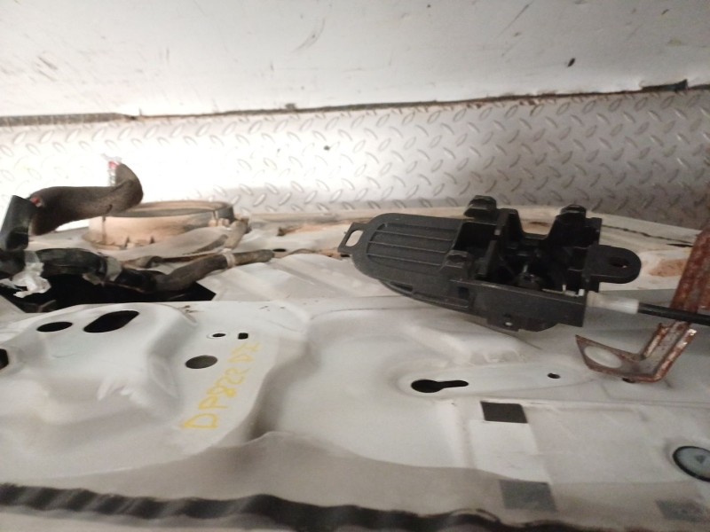 Recambio de puerta delantera izquierda para nissan nv200 furgoneta e-nv (me0n) referencia OEM IAM   