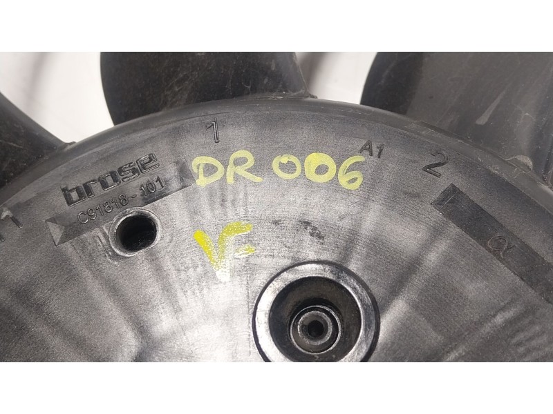 Recambio de electroventilador para peugeot 208 ii (ub_, up_, uw_, uj_) e-208 referencia OEM IAM 9826929880  