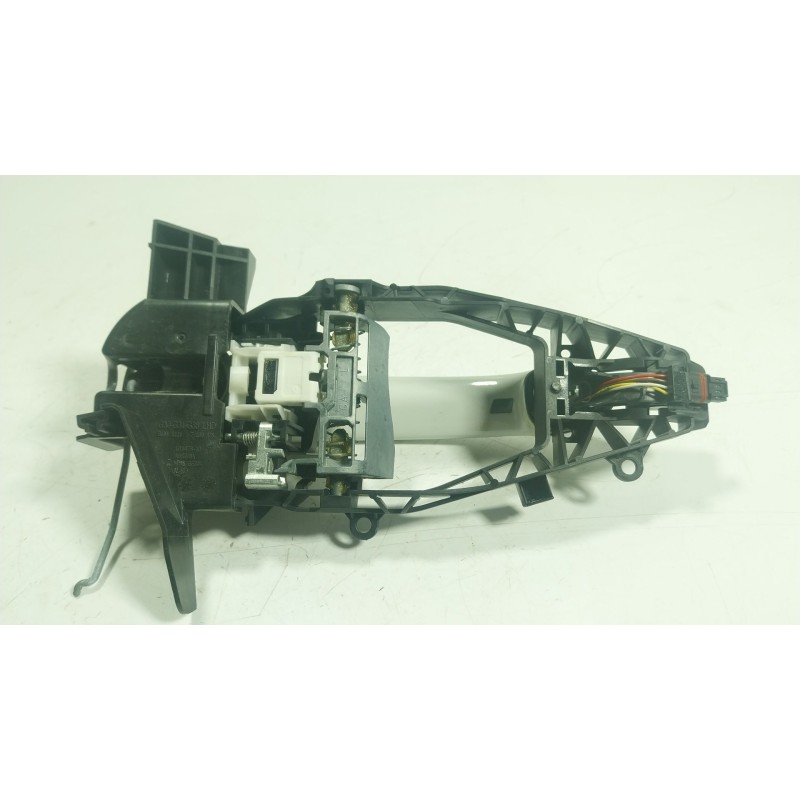 Recambio de maneta exterior delantera izquierda para bmw 5 (g30, f90) 530 d xdrive referencia OEM IAM 51215A65DC7 988177502 