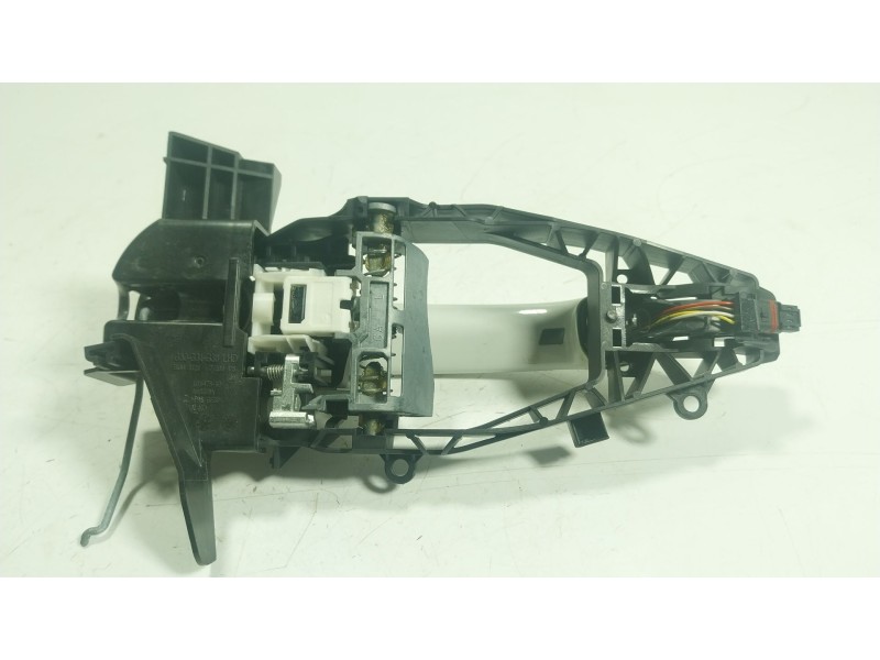 Recambio de maneta exterior delantera izquierda para bmw 5 (g30, f90) 530 d xdrive referencia OEM IAM 51215A65DC7 988177502 