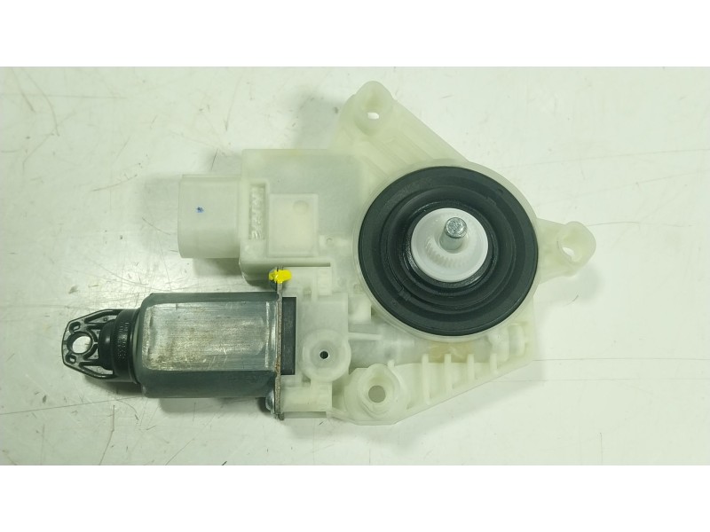Recambio de motor elevalunas trasero izquierdo para bmw 5 (g30, f90) 530 d xdrive referencia OEM IAM 51357455083 7455083 