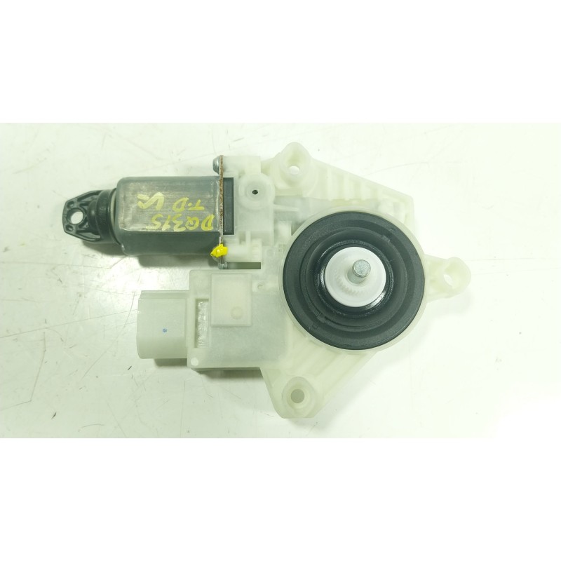 Recambio de motor elevalunas trasero derecho para bmw 5 (g30, f90) 530 d xdrive referencia OEM IAM 51357455084 7455084 