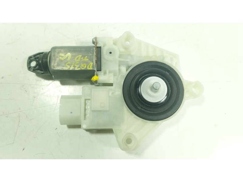Recambio de motor elevalunas trasero derecho para bmw 5 (g30, f90) 530 d xdrive referencia OEM IAM 51357455084 7455084 