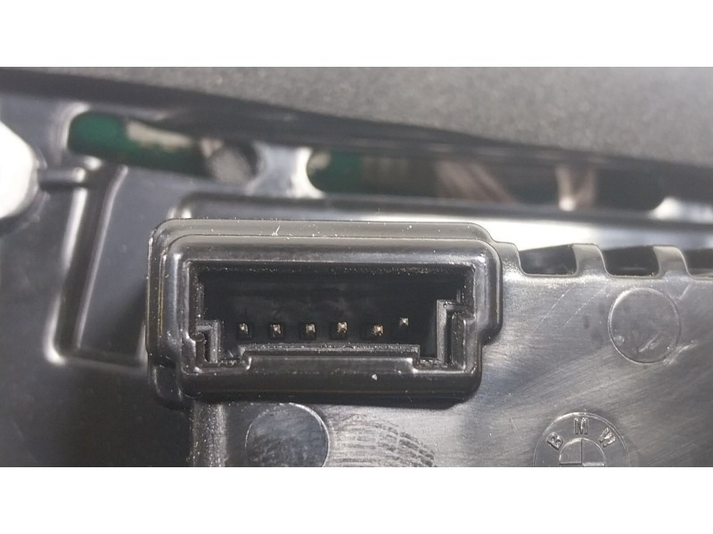 Recambio de piloto trasero derecho interior para bmw 5 (g30, f90) 530 d xdrive referencia OEM IAM 63215A38AF4 63215A38AF201 