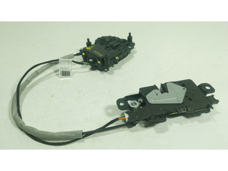 Recambio de motor c/c porton para bmw 5 (g30, f90) 530 d xdrive referencia OEM IAM 51247383561 UA738356111 51247441014