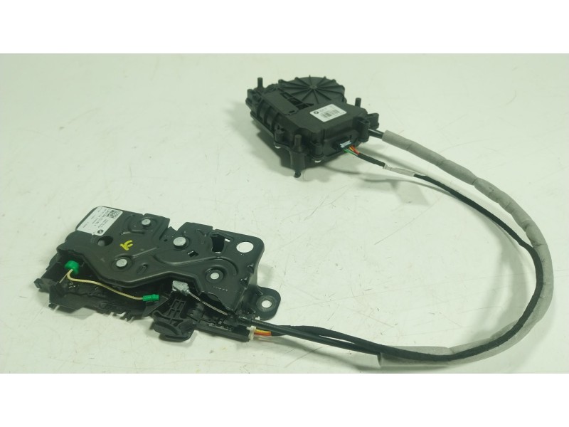 Recambio de motor c/c porton para bmw 5 (g30, f90) 530 d xdrive referencia OEM IAM 51247383561 UA738356111 51247441014