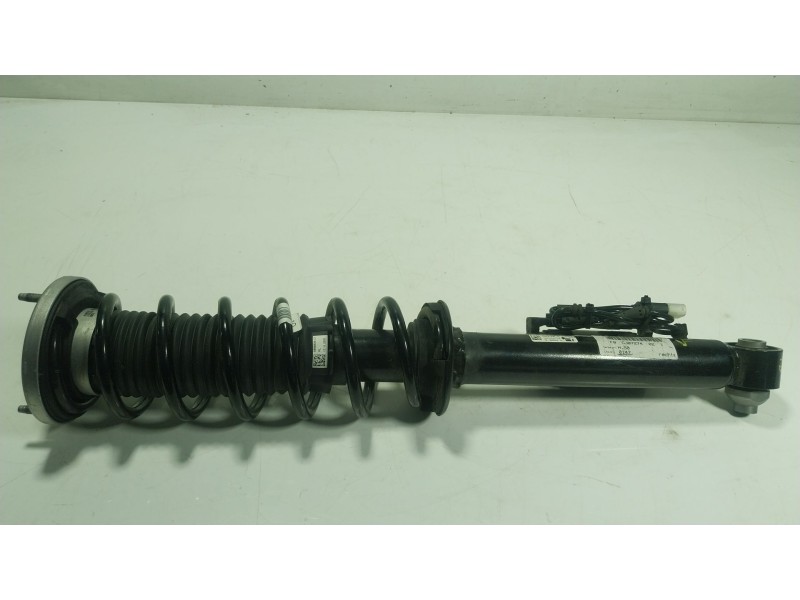 Recambio de amortiguador trasero derecho para bmw 5 (g30, f90) 530 d xdrive referencia OEM IAM 37106886888 3710108450 