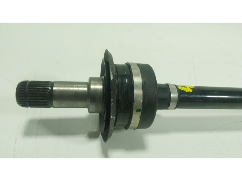 Recambio de transmision trasera derecha para bmw 5 (g30, f90) 530 d xdrive referencia OEM IAM 33208664628 866462805 