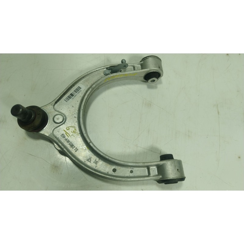 Recambio de brazo suspension superior delantero izquierdo para bmw 5 (g30, f90) 530 d xdrive referencia OEM IAM 31106861185 3112