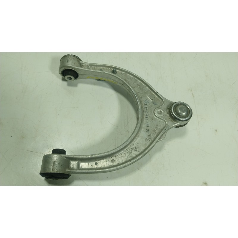 Recambio de brazo suspension superior delantero izquierdo para bmw 5 (g30, f90) 530 d xdrive referencia OEM IAM 31106861185 3112