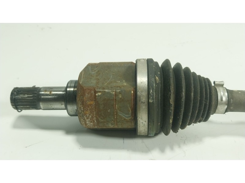 Recambio de transmision derecha para kia stonic (yb) 1.0 t-gdi referencia OEM IAM 49501H8250 49501H8250 