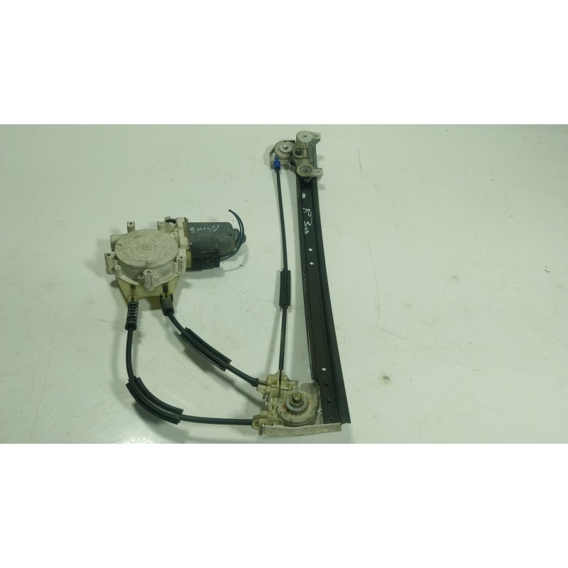 Recambio de elevalunas trasero derecho para bmw serie 5 berlina (e39) 2.5 turbodiesel cat referencia OEM IAM  67628360511 