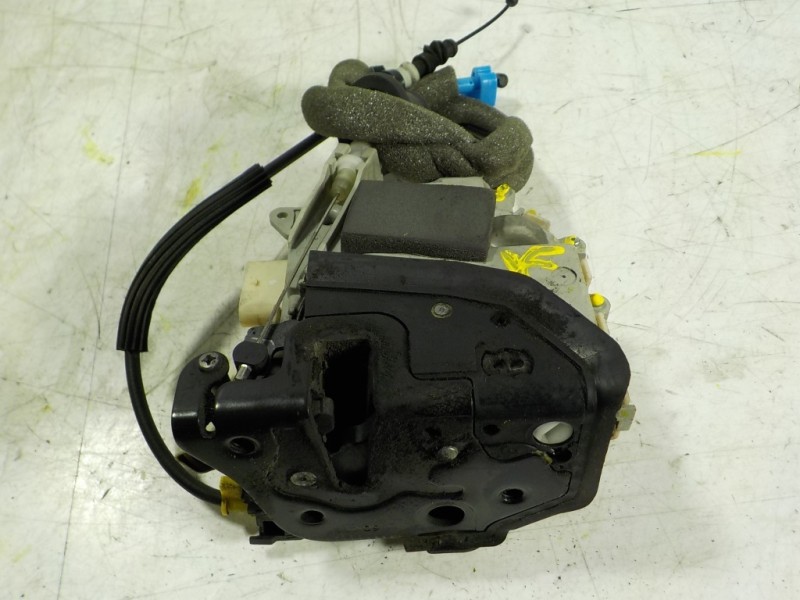 Recambio de cerradura puerta delantera derecha para audi a1 (8x) 1.6 tdi referencia OEM IAM 8J1837016C 8J1837016C 