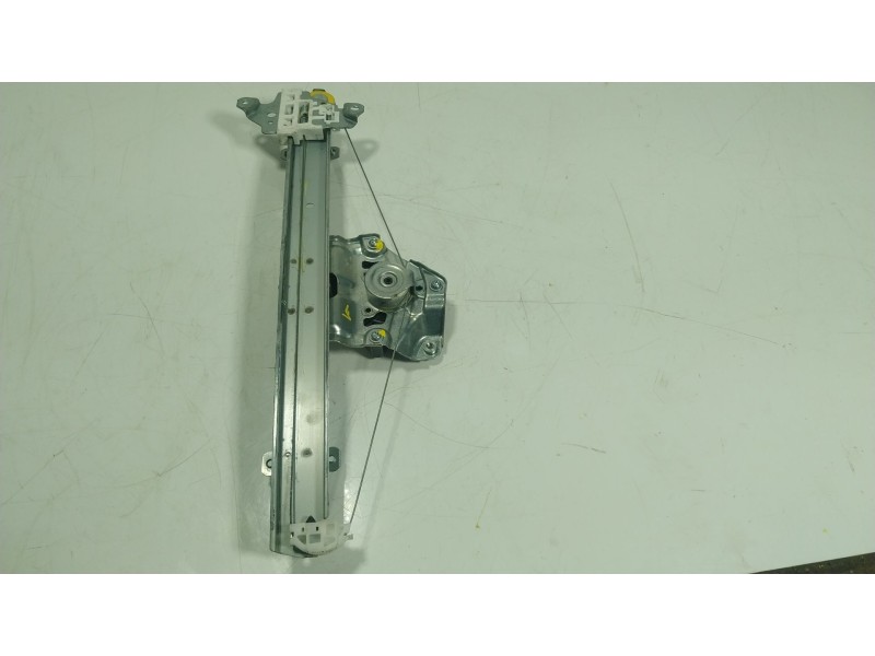 Recambio de elevalunas delantero derecho para nissan juke (f16_) 1.6 hybrid referencia OEM IAM 807206PA0A 807306PE0A 