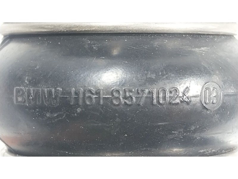 Recambio de tubo intercooler para bmw 5 (g30, f90) 530 d xdrive referencia OEM IAM 11618571024 11618571024 