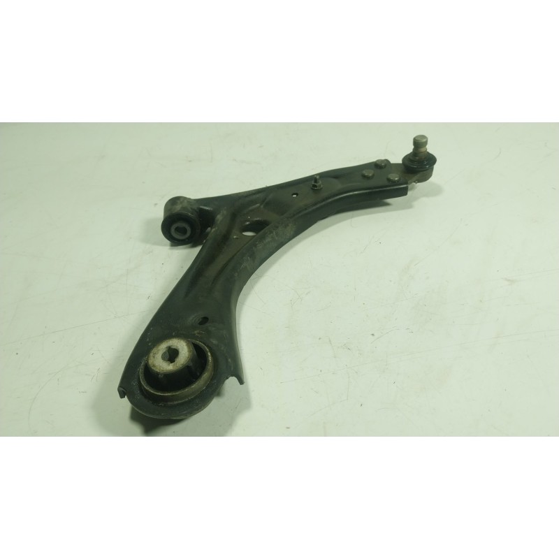 Recambio de brazo suspension inferior delantero derecho para ford focus iv (hn) 1.0 ecoboost referencia OEM IAM 2203137  