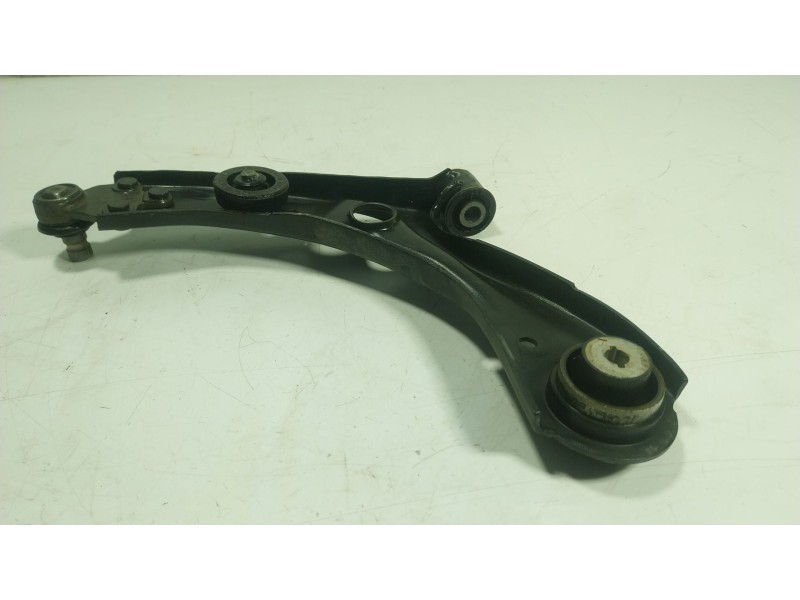 Recambio de brazo suspension inferior delantero derecho para ford focus iv (hn) 1.0 ecoboost referencia OEM IAM 2203137  