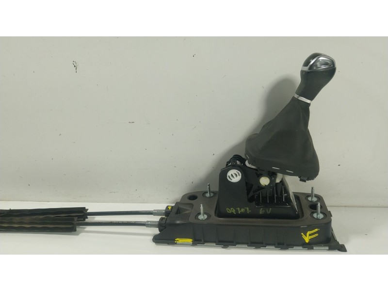 Recambio de palanca cambio para audi a3 sportback (8ya, 8yf) 35 tfsi referencia OEM IAM 5WA711049AG 5WA711049AG 