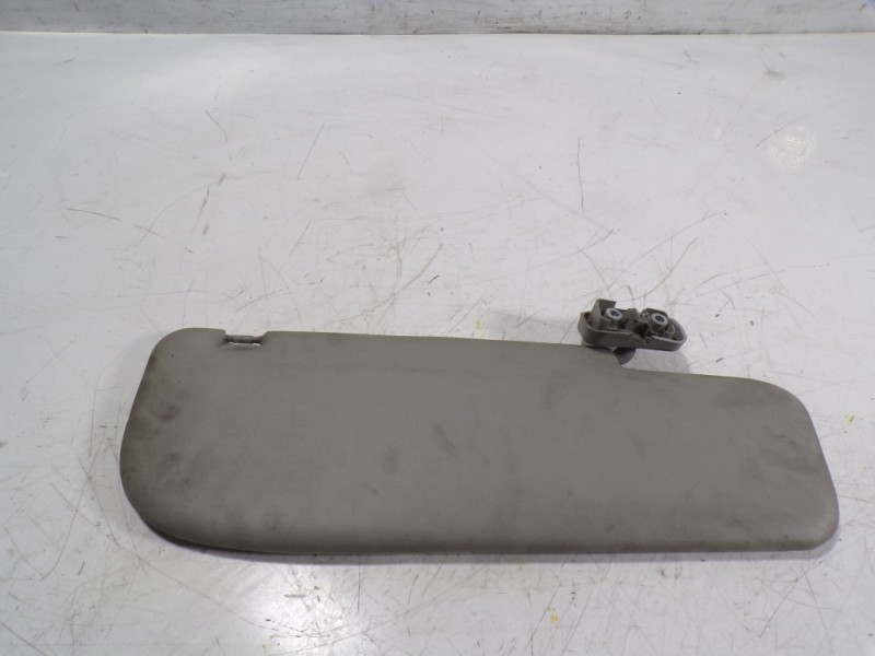 Recambio de parasol izquierdo para opel combo d 1.3 16v cdti referencia OEM IAM 95511889  