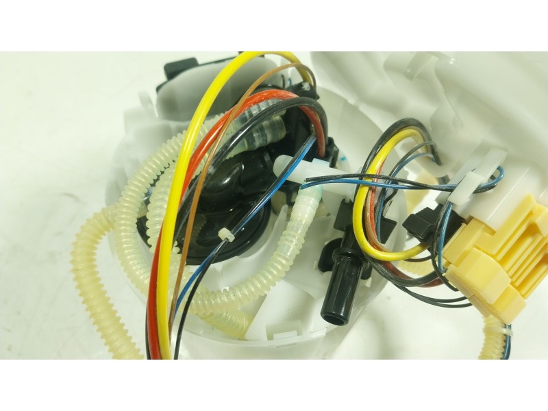 Recambio de aforador para bmw 5 (g30, f90) 530 i xdrive referencia OEM IAM 16119468602 946860205 