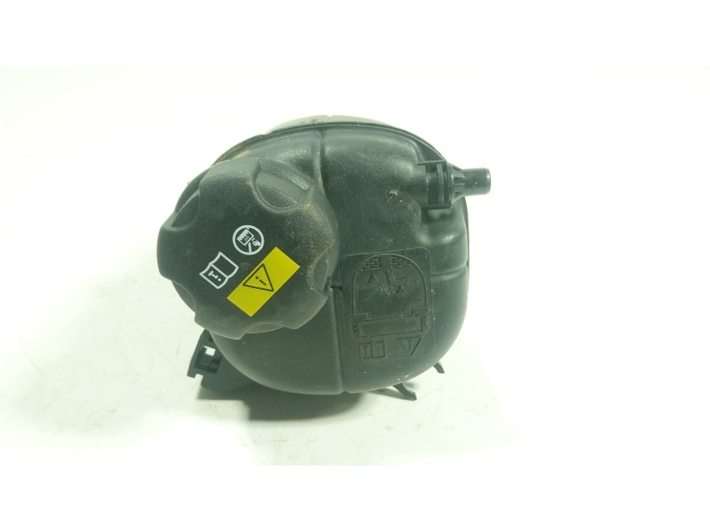 Recambio de deposito expansion para bmw 5 (g30, f90) 530 i xdrive referencia OEM IAM 17139485733 17139485733 