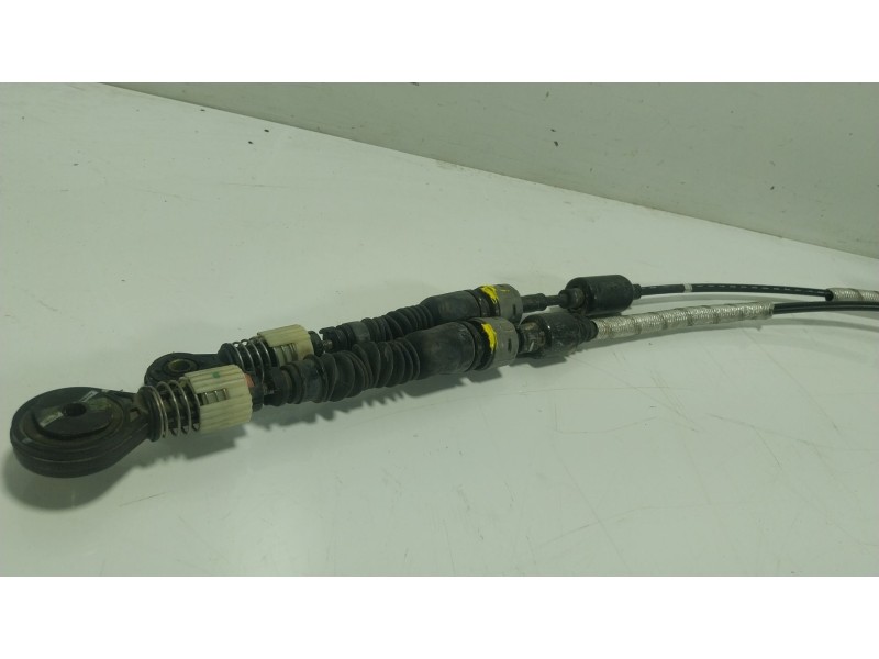Recambio de palanca cambio para kia stonic (yb) 1.0 t-gdi referencia OEM IAM 43700H8440WK  