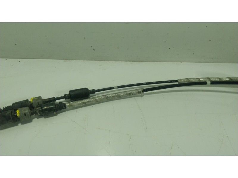 Recambio de palanca cambio para kia stonic (yb) 1.0 t-gdi referencia OEM IAM 43700H8440WK  