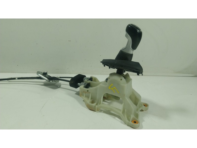 Recambio de palanca cambio para kia stonic (yb) 1.0 t-gdi referencia OEM IAM 43700H8440WK  