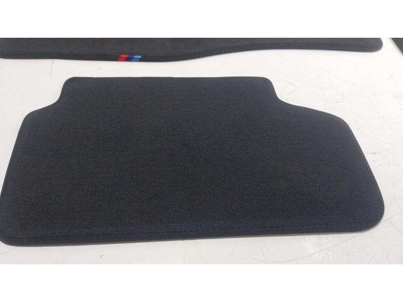 Recambio de juego tapizados / cartoneras para bmw 5 (g30, f90) 530 i xdrive referencia OEM IAM 51478090555 5147807249505 