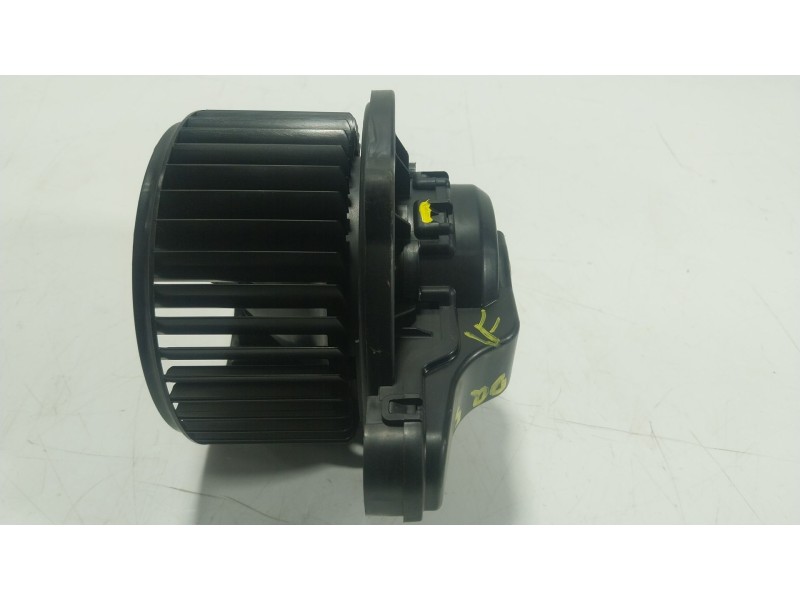 Recambio de motor calefaccion para kia stonic (yb) 1.0 t-gdi referencia OEM IAM 97113H8000 97113H8000 