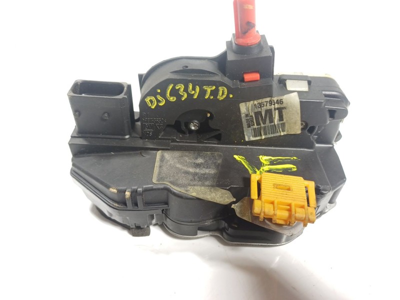 Recambio de cerradura puerta trasera derecha para opel mokka x 1.6 cdti dpf referencia OEM IAM  13579546 