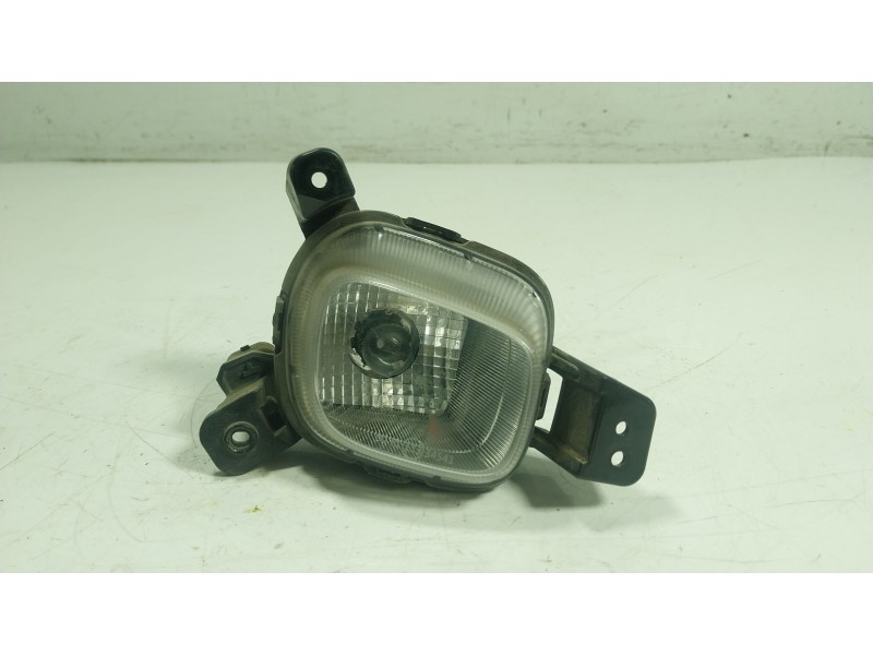 Recambio de faro antiniebla derecho para kia picanto iii (ja) 1.0 referencia OEM IAM 92208G6000  