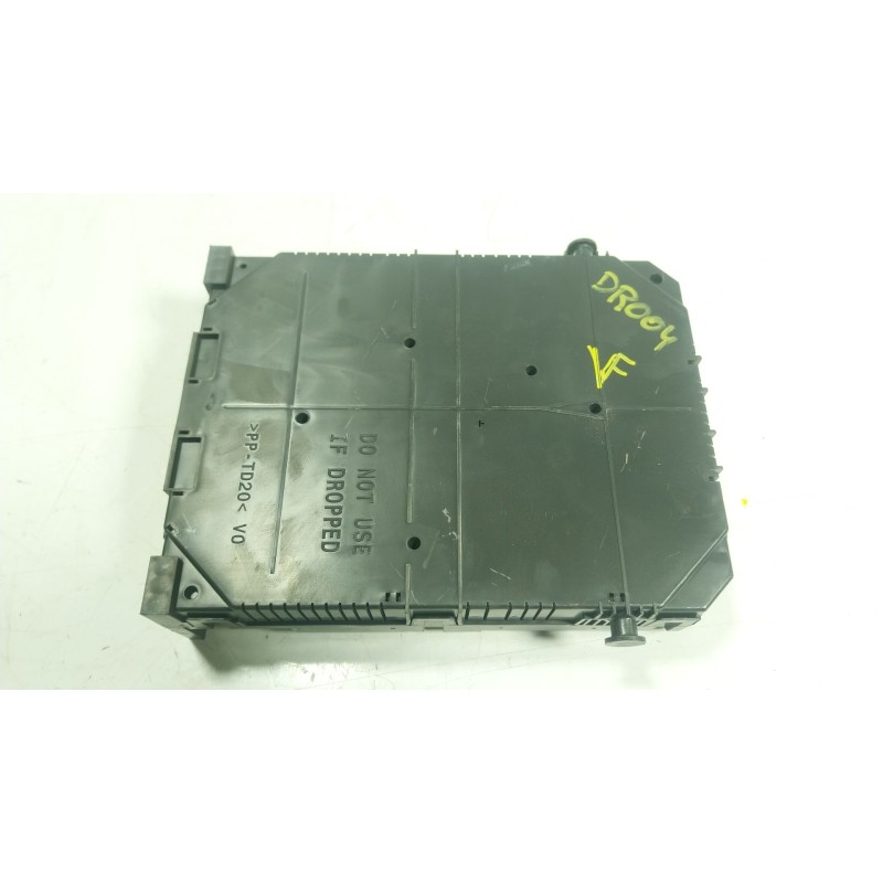Recambio de caja reles / fusibles para peugeot 208 ii (ub_, up_, uw_, uj_) e-208 referencia OEM IAM 1681052380 9830708180 