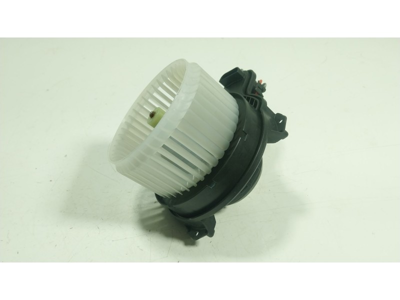 Recambio de motor calefaccion para ford focus iv (hn) 1.0 ecoboost referencia OEM IAM 2587601 JX6A19846GA 