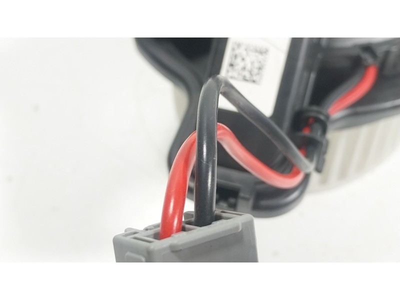 Recambio de motor calefaccion para ford focus iv (hn) 1.0 ecoboost referencia OEM IAM 2587601 JX6A19846GA 