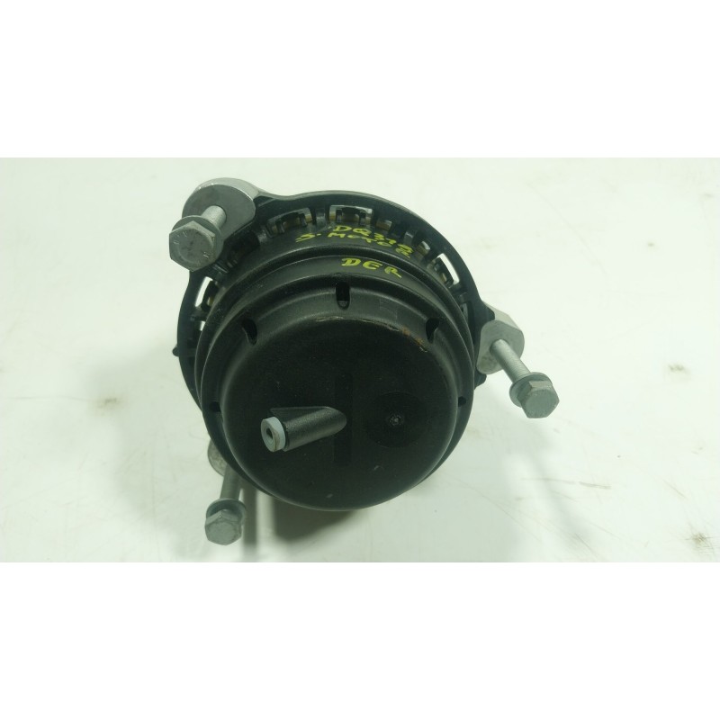 Recambio de soporte motor derecho para bmw 5 (g30, f90) 530 d xdrive referencia OEM IAM 22116860482 686048204 