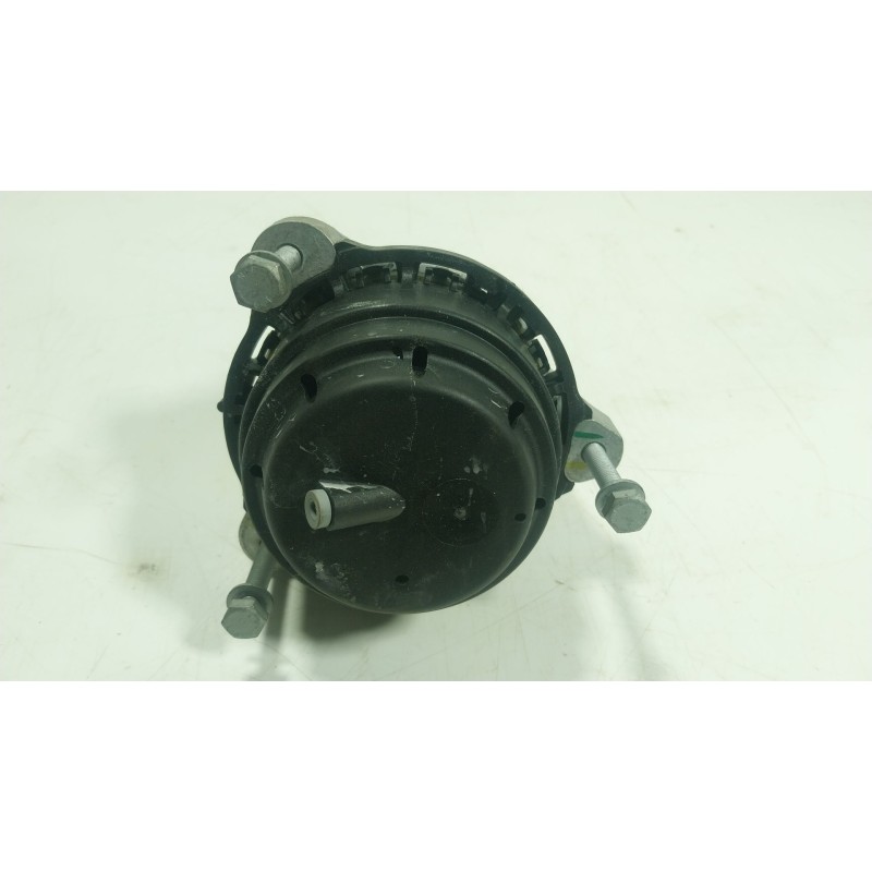 Recambio de soporte motor izquierdo para bmw 5 (g30, f90) 530 d xdrive referencia OEM IAM 22116878247 687824704 