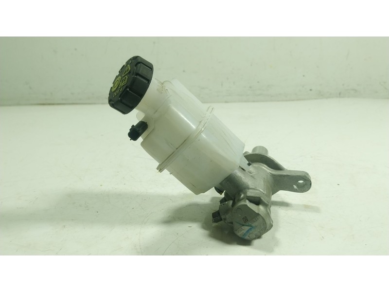 Recambio de bomba freno para nissan juke (f16_) 1.6 hybrid referencia OEM IAM 460106PE0D  