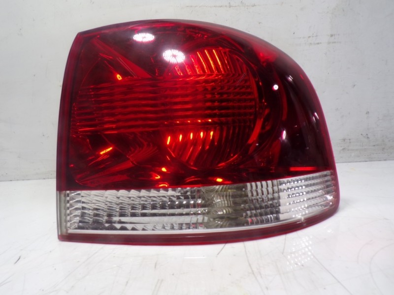 Recambio de piloto trasero derecho para volkswagen touareg (7la) tdi r5 referencia OEM IAM 7L6945096P 7L6945096K 